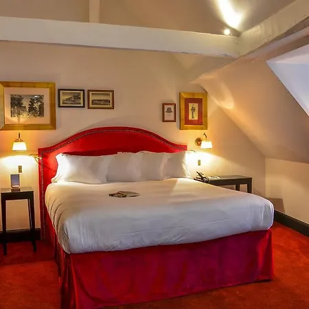 Otel Des Archives 3*