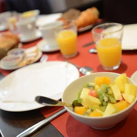 Hotell Des Archives 3*