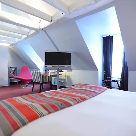 Des Archives Hotell