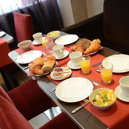 Des Archives Hotell